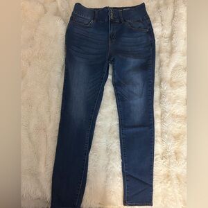 Curvy High Rise Skinny Ankle Jegging